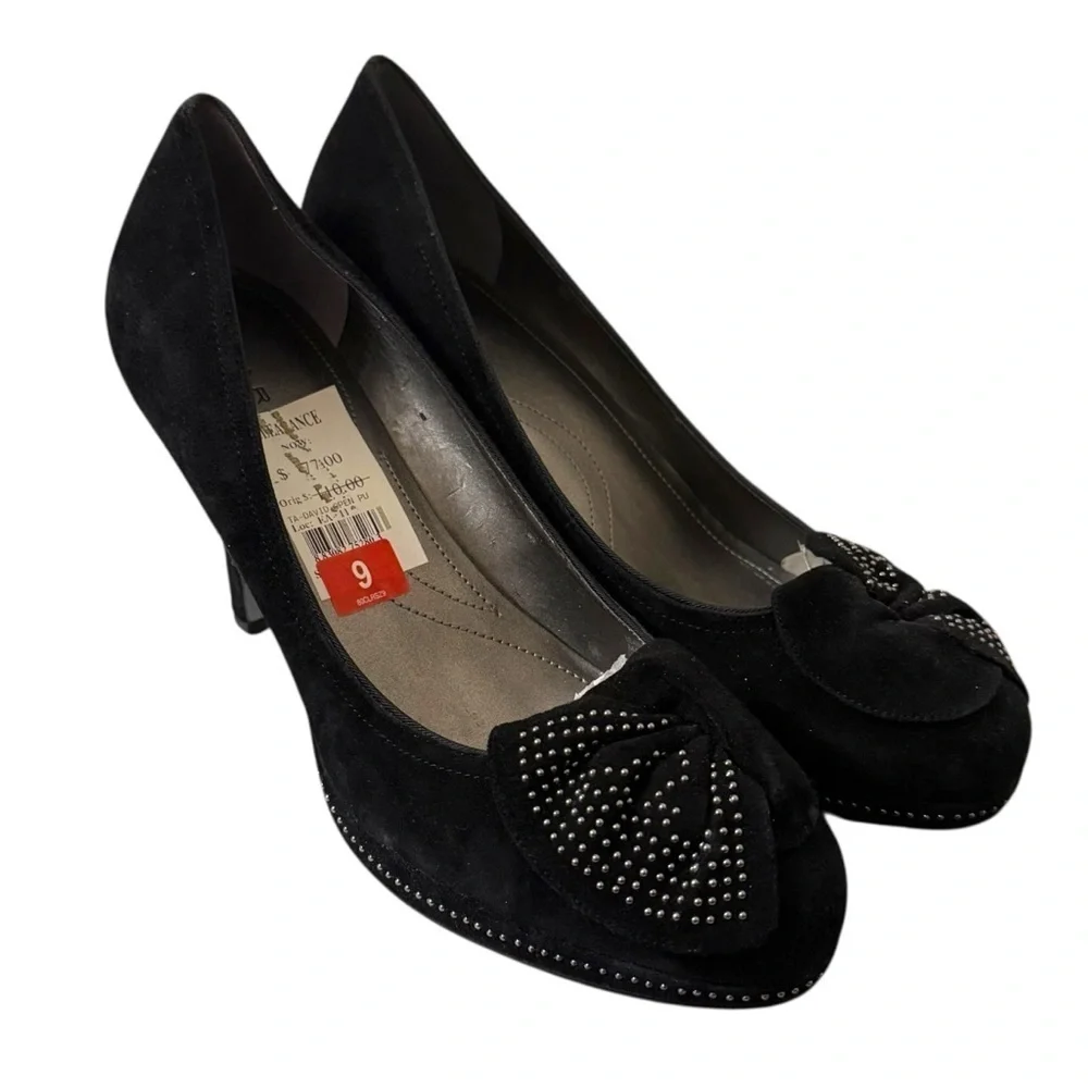 Tahari David Black Suede Pumps Rhinestone Embellished Bow Women’s Size 9 Heels